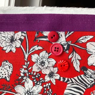 ladíme pro vaše projekty....#peonygarden#fabricshop#sewing#slowfashion#batiste#echino#echinofabric