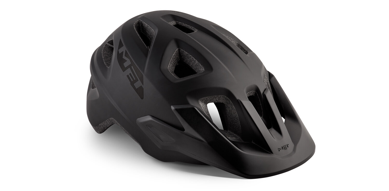Přilba MET Echo - Černá Velikost: 60/64 cm (L/XL)