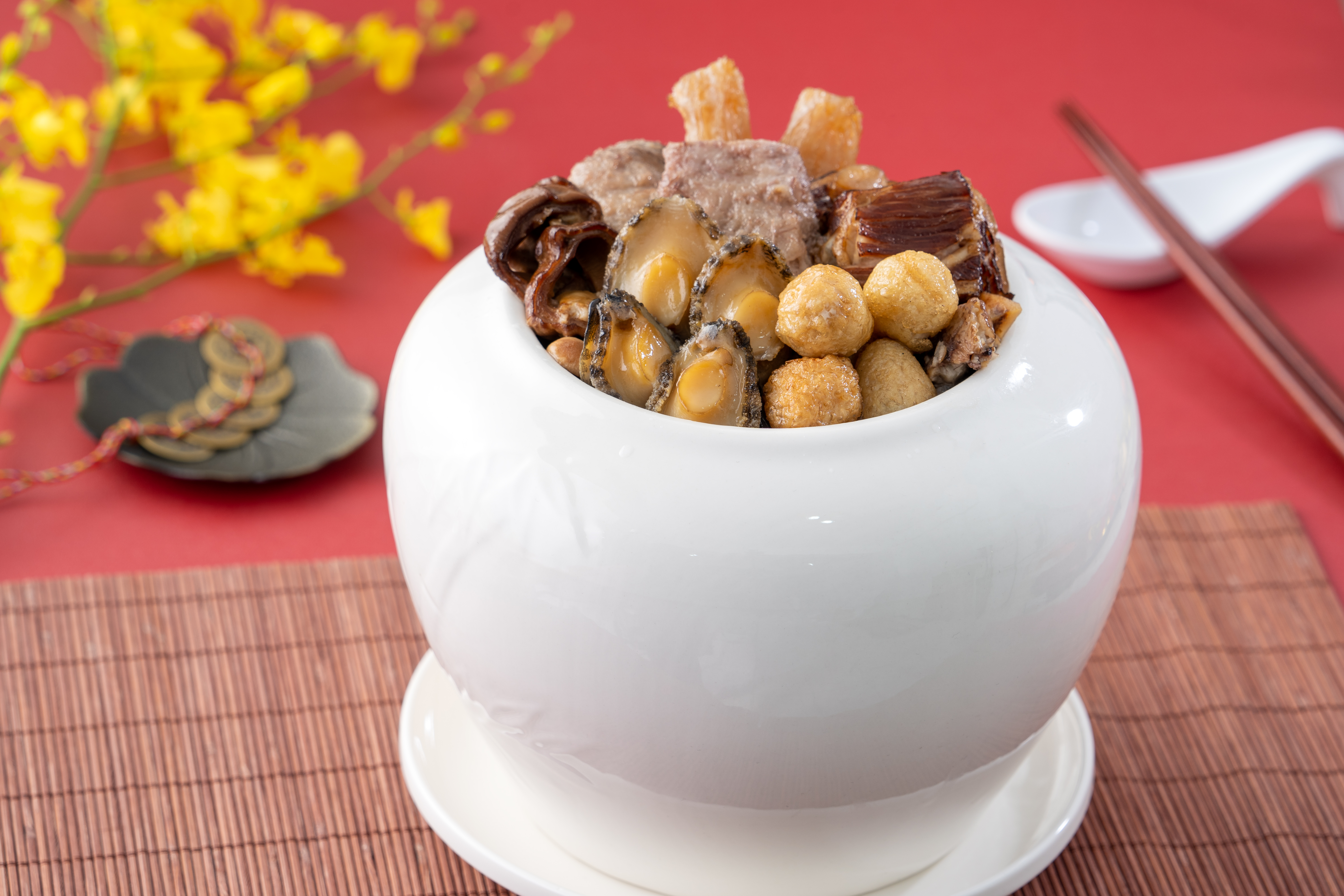 traditional-food-chinese-lunar-new-year-named-fo-tiao-qiang