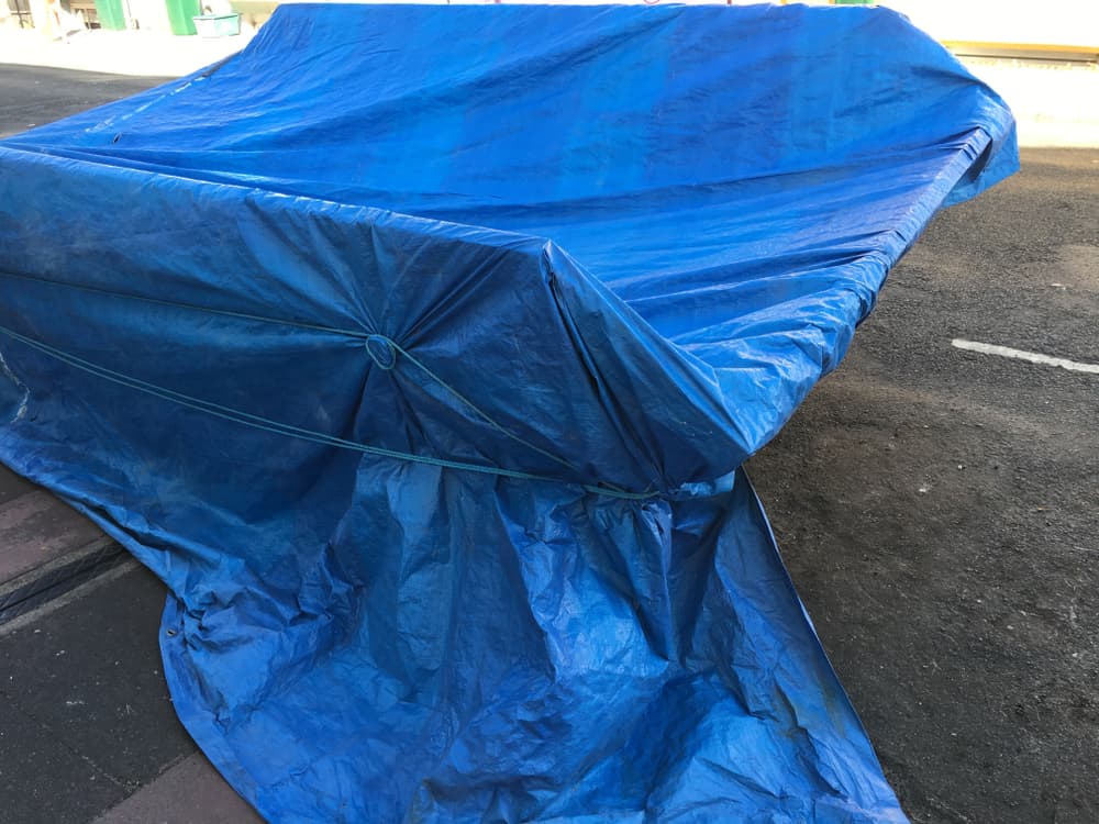 Ochraňte stroje či materiál v průmyslové výrobě. Skvěle vám poslouží pevné krycí plachty