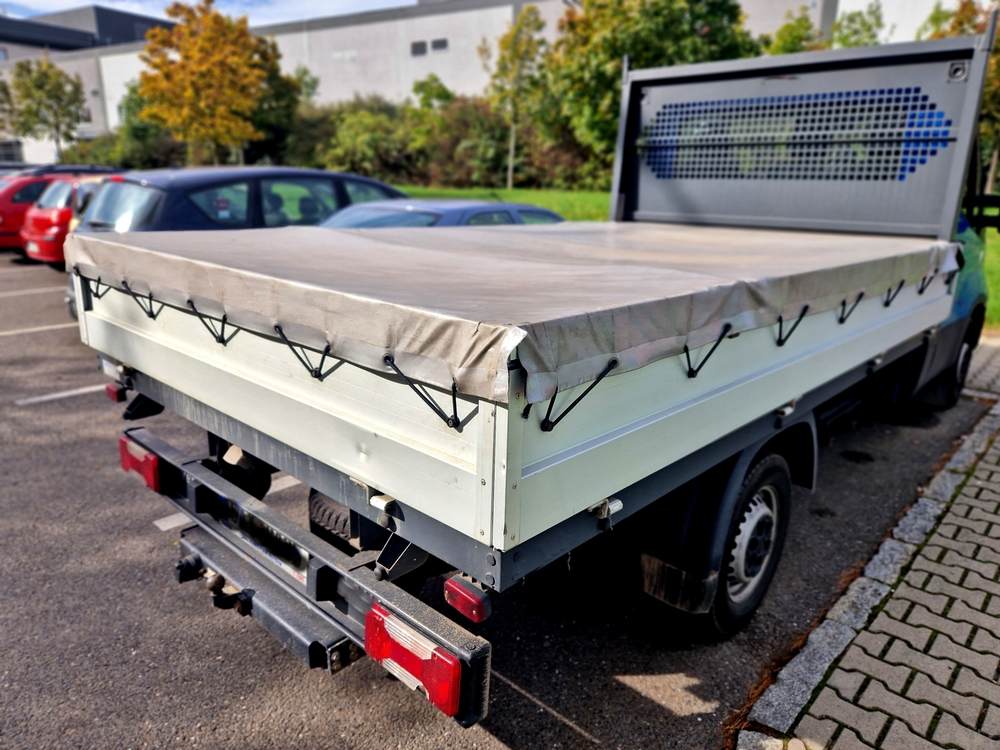 Krycí plachta na míru a výroba autoplachet