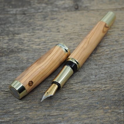 luxusni drevene plnici pero Portland L Betlemska oliva zlate2