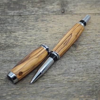 luxusni drevene kulickove pero Portland S betlemska oliva9