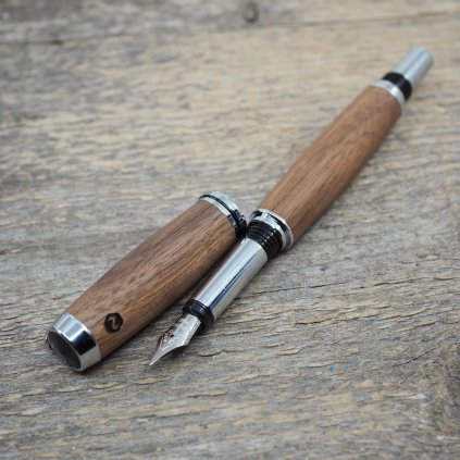 luxusni drevene plnici pero Portland S Americky orech9