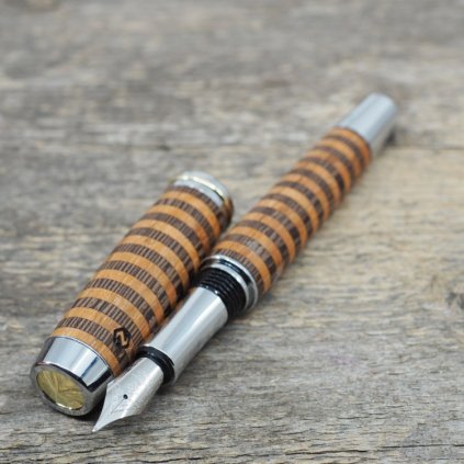 luxusni drevene plnici pero Portland L Prouzky Wenge Jatoba (9)