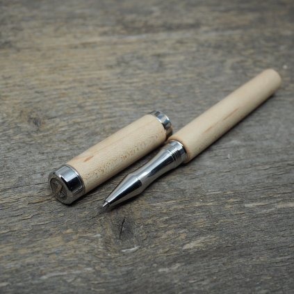 luxusni drevene kulickove nebo plnici pero Altos czech javorr1