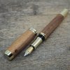 luxusni drevene plnici pero Portland L Americky orech zlate9