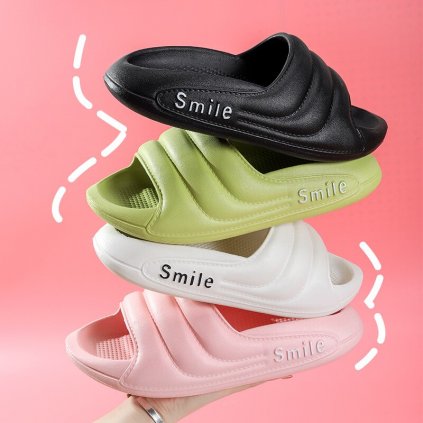 Domácí pantofle unisex gumáče s nápisem Smile