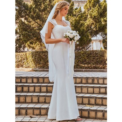 Přiléhavé svatební šaty s krajkou - KRÉMOVÉ XL