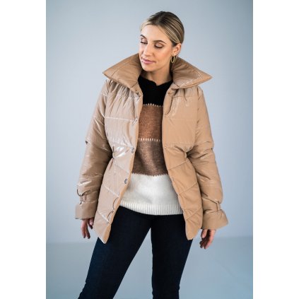 Lesklá prošívaná bunda s vysokým stojáčkem M933 (Barva (varianta) Béžová, Velikost L/XL)