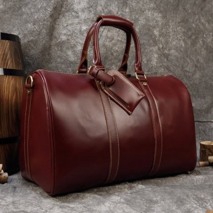 Luxusná kožená taška športová a cestovná aktovka