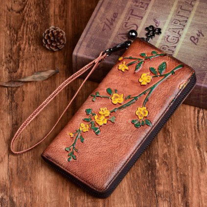 Dámská peněženka s barevnými květinami