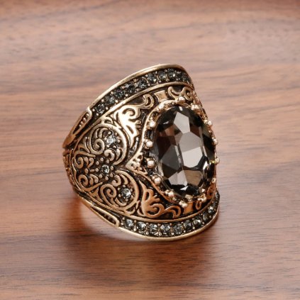 Vzorovaný masivní prsten ve stylu antika