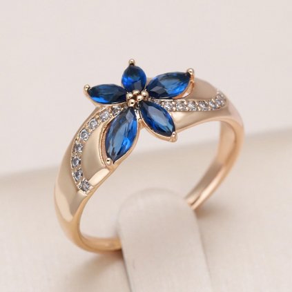 Masivní prsten s modrou květinou