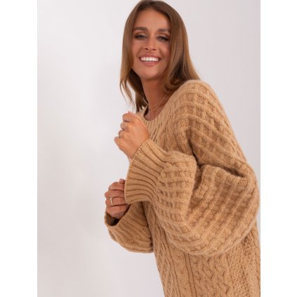 Vzorovaný pletený svetr s kulatým výstřihem
