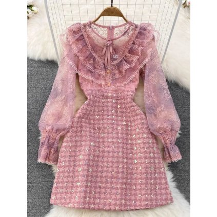 Vintage šaty s volánky a průhlednými rukávy