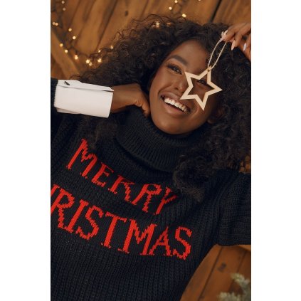 Volný vánoční svetr s rolákem