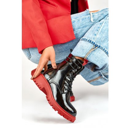 Dámské lakované workery boty s červenou podrážkou