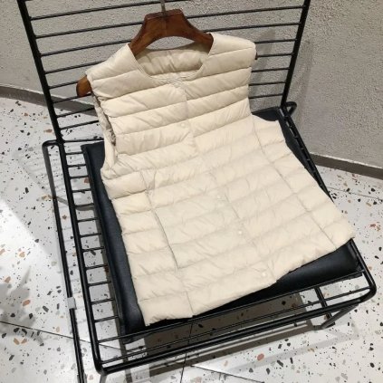 Prošívaná krátká vesta (Barva Purpurová, Velikost 4XL)