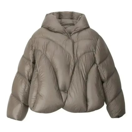 Krátká péřová bunda – dámský lehký puffer, volný střih