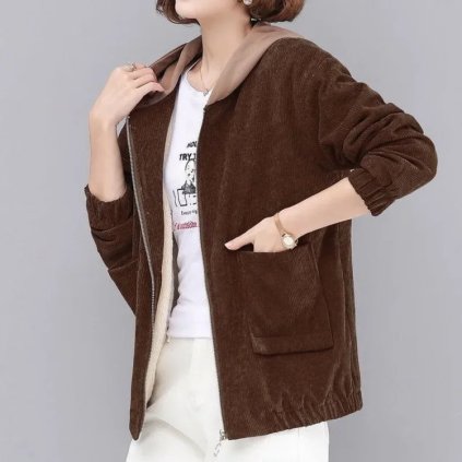 manšestrová bunda s kapucí – krátký model v ležérním stylu