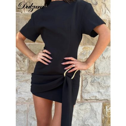 Krátké přiléhavé mini šaty s krajkou a šněrováním (Barva (varianta) Černá, Velikost M)