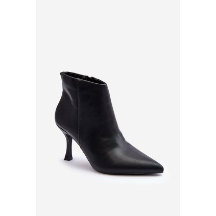 Dámské kožené botky na špičce  Merisa (Velikost 40, Barva Černá)