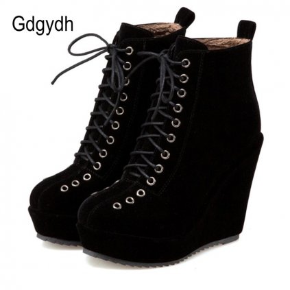 Semišové kotníkové boty na klínovém podpatku GoodDayGirl Fashion