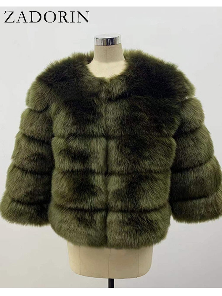 Levně A.Zado.Rin Dámský kožich zimní bunda chlupatý s 3/4 rukávy Barva: Tmavě Zelená