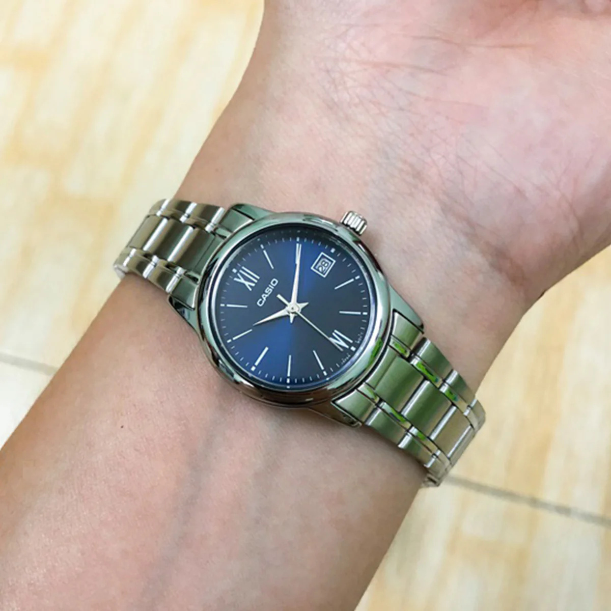 Dámské hodinky Casio LTP-V002D-2B3UDF + BOX (obrázek 8)