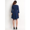 Šaty s delším zadním dílem A115 (Velikost S, Barva Tmavě modrá)