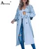 Jednobarevný trench coat klasického střihu