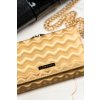 Kožená dámská peněženka s háčkem a zapínáním s vlnkovým vzorem - Lorenti (Barva Zlatá)
