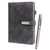 Dárková sada: černý linkovaný zápisník A5 a černé inkoustové pero (Barva Černá)