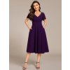Elegantní fialové midi šaty s krajkovými rukávy - 6XL