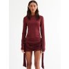 Krátké přiléhavé dámské minišaty s dlouhým rukávem (Barva (varianta) Fuchsiová, Velikost M)