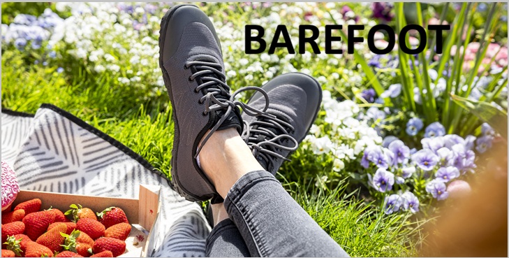 barefoot