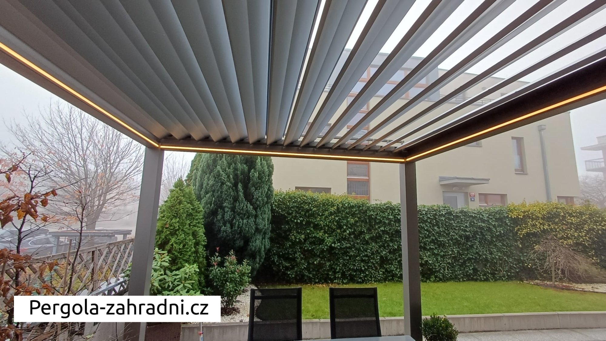 Co znamená bioklimatická pergola?