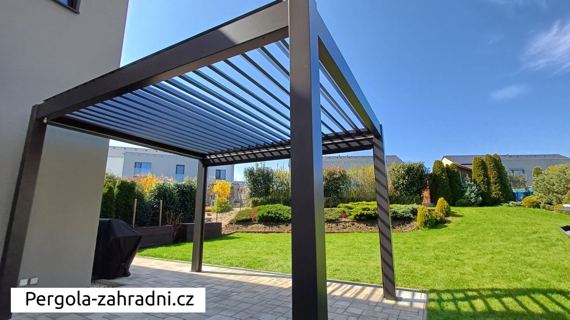 Jak velká musí být pergola bez stavebního povolení?