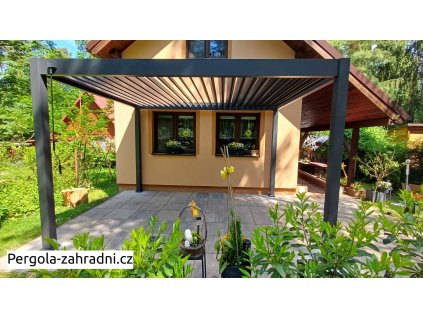 Montáž bioklimatická pergola Brno