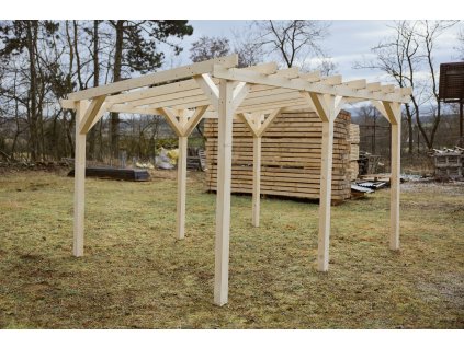 Pergola 3,4x4 m se sklonem