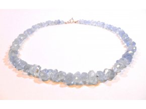 Akvamarínový náhrdelník luxusní