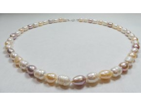 Jemný a osvěžující perlový náhrdelník