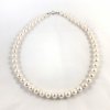 Bílý perlový náhrdelník vysoký lesk