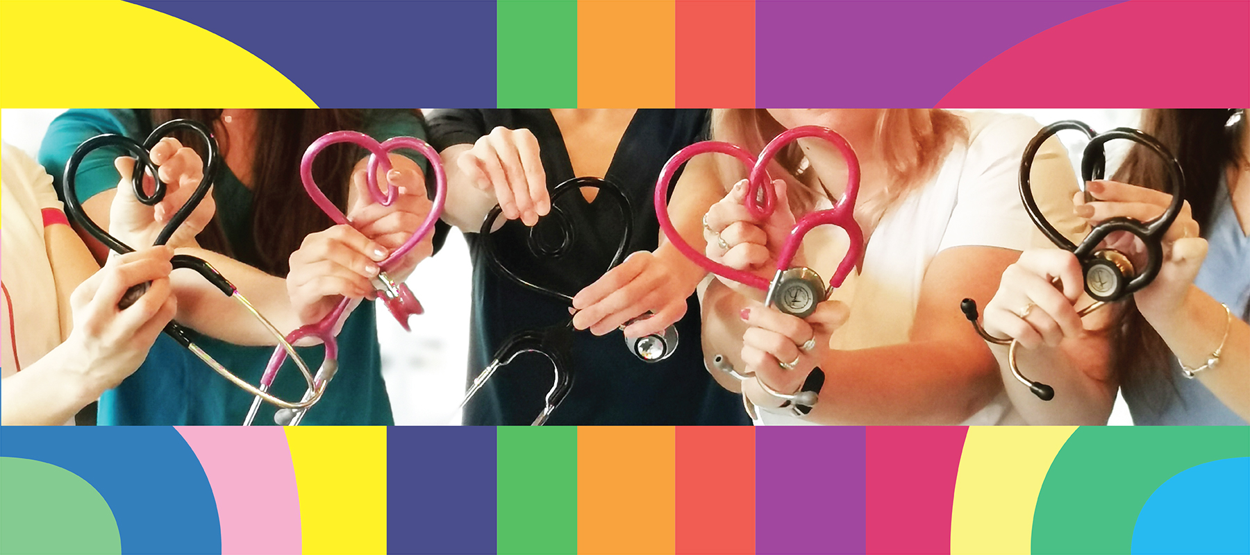 Orvosi ruházat játékos színekben