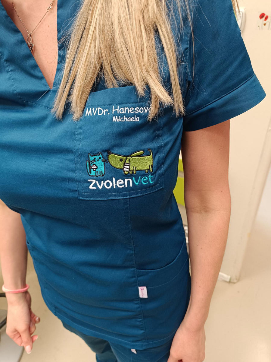 Vyšité logo na oblečení Perlička, ukázka 2
