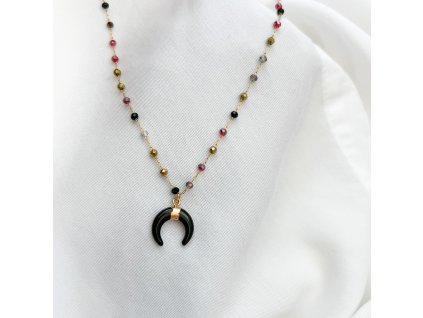 Náhrdelník s přívěškem ve tvaru půlměsíce Onyx