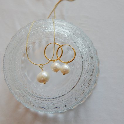 Zlacená souprava šperků s bílými perlami KF15301, Perlomanie