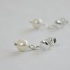 Stříbrné minimalistické náušnice bílé perly ML75001, Perlomanie