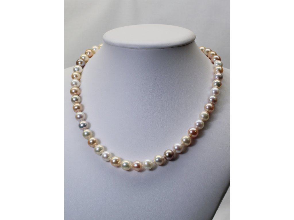 náhrdelník ze sladkovodních perel 7,5-8,5 mm se stříbrným uzávěrem - Perly  ve všech podobách